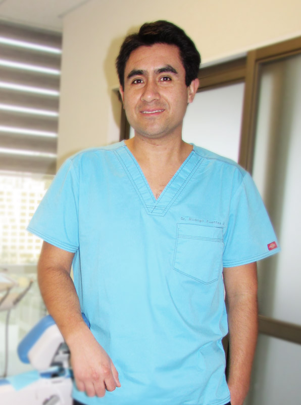 Dr. Rodrigo Fuentes