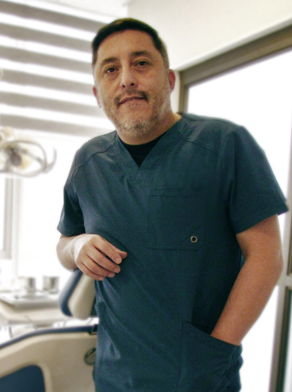 Dr. Patricio Hernández